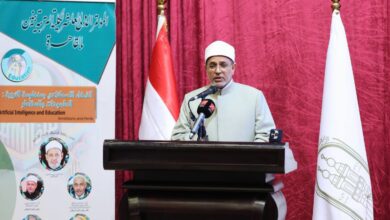 رئيس جامعة الأزهر: من مخاطر الذكاء الاصطناعي التجسس على الآخرين والإضرار بهم وهتك الحرمات، والإدمان الإلكتروني